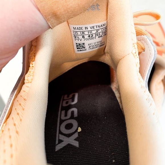 Adidas Ultraboost Good Condition Womens 9.5 - Picture 7 of 8